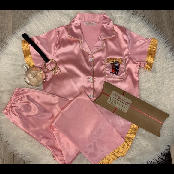 Korean Style Silk Pajama - Picture 2 of 6